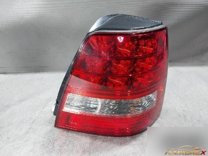 Kia Sorento 2008 — комбинированный фонарь задний правый (пассажирский) 1
