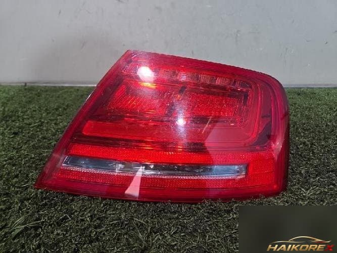 Audi A8 2012 — комбинированный фонарь задний правый (пассажирский) 4H0 945 096