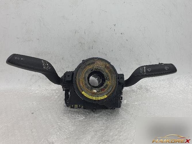 Audi A6 2014 — контактное кольцо (clock spring) 4H0 953 568 J