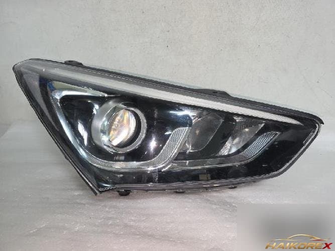 Hyundai Santa Fe 2016 — фара правая HID 92102 2W620
