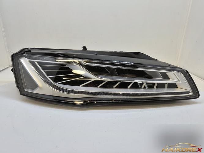 Audi A8 2017 — фара правая 4H0941774B