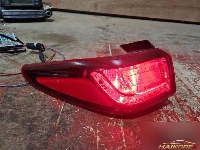 Hyundai Kona 2018 — фонарь задний левый (комбинированный) 92401-J9000