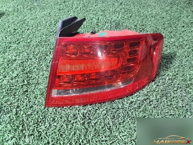 Audi A4 2010 — фонарь задний комбинированный правый (пассажирский) LED 3 контакта