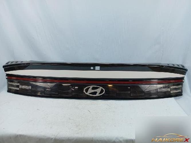 Hyundai Sonata 2024 — крышка багажника 1