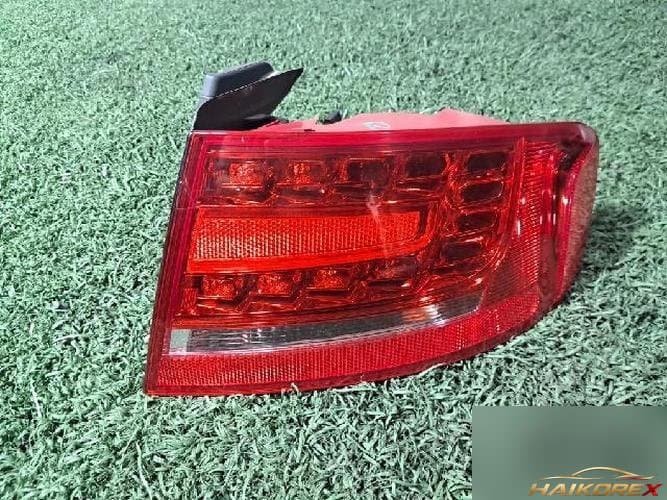 Audi A4 2010 — фонарь задний правый (LED)