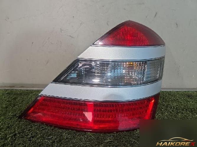 Mercedes-Benz S-Class 2006 — фонарь задний комбинированный правый A221 820 0264 265