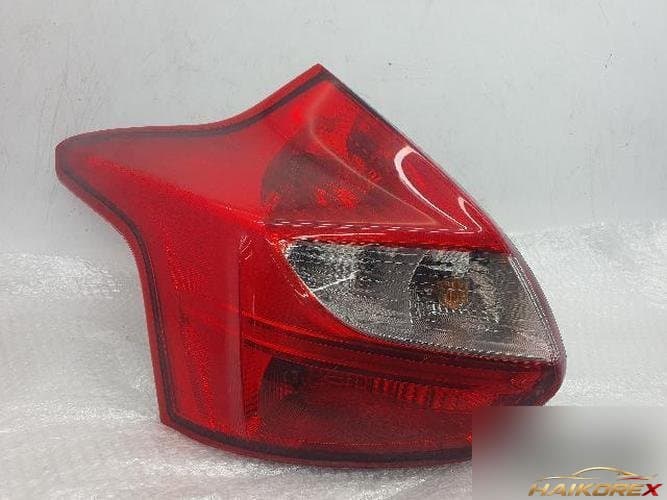 Ford Focus 2012 — фонарь задний левый (стоп-сигнал) BM51-13405-F