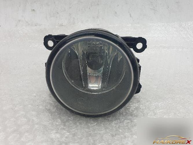 Ford Focus 2012 — противотуманная фара правая (4F93-15K201-AA)