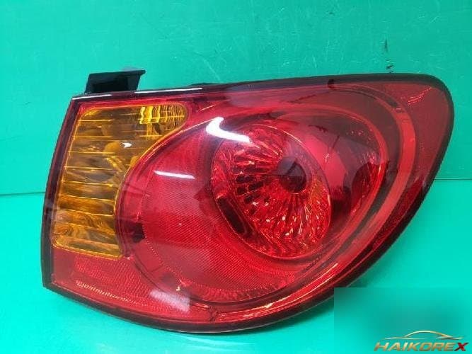 Hyundai Avante 2007 — комбинированный фонарь задний правый (пассажирской стороны)