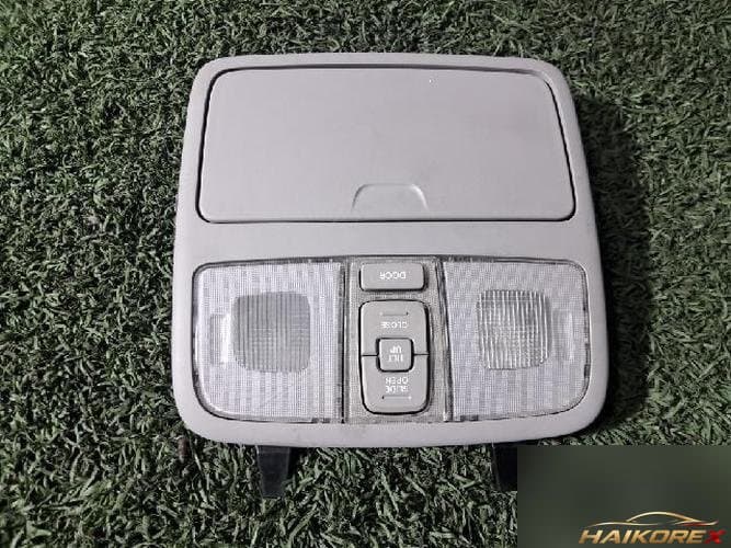 Hyundai i30 2008 — потолочный светильник 2