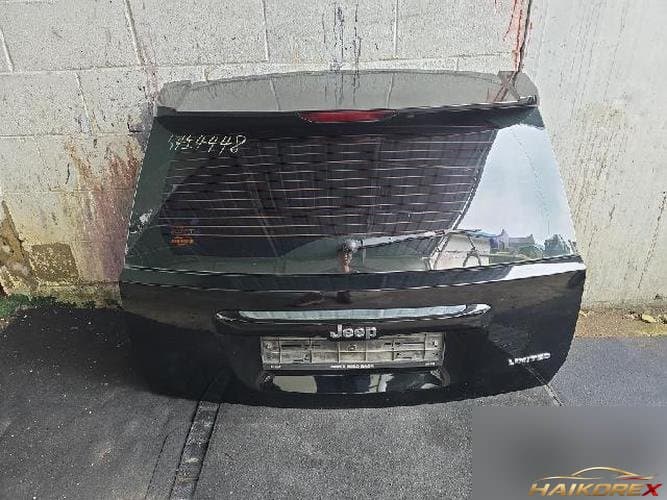 Jeep Compass 2014 — дверь багажника