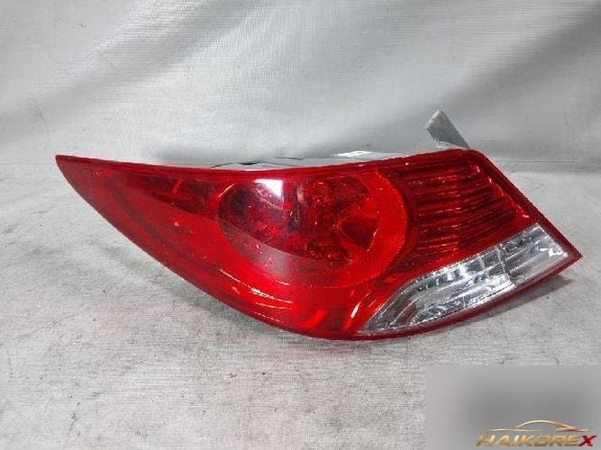 Hyundai Accent 2011 — комбинированный задний фонарь левый (водительский)
