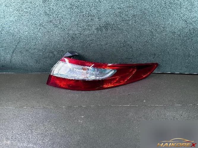 Renault SM3 2011 — комбинированный фонарь задний правый