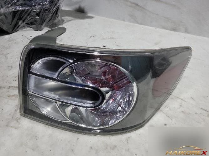 Mazda CX-7 2007 — фонарь задний правый (комбинированный)