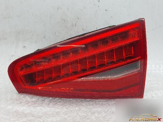 Audi A4 2015 — задний фонарь (багажник) правый 8K5 945 094 AC