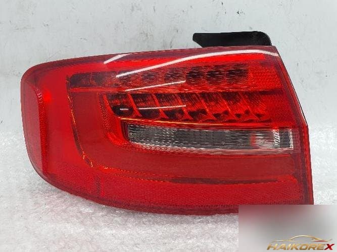 Audi A4 2015 — фонарь задний левый в сборе 8K5 945 095 AC
