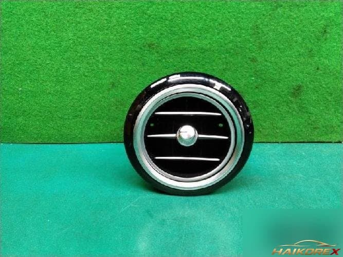 Mercedes-Benz E-класс 2017 — воздуховод правый A2138308000