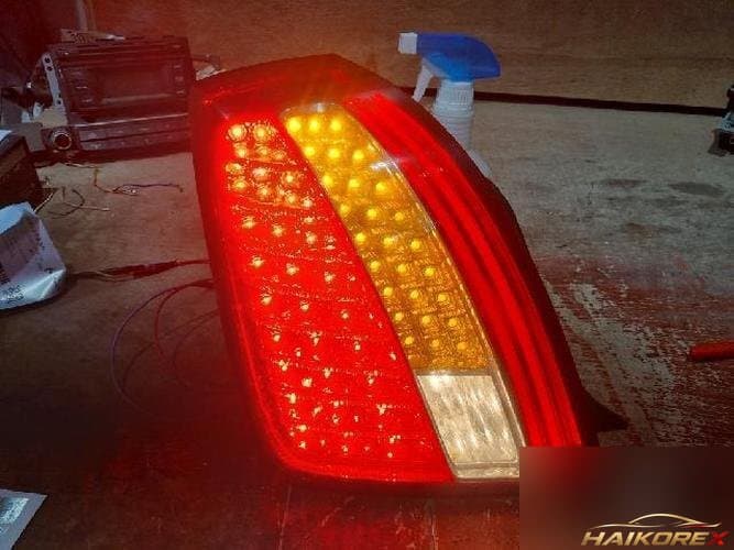 Kia Opirus 2009 — комбинированный задний фонарь левый 92401-3F800