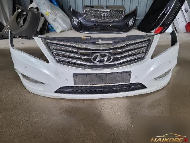 Hyundai Grandeur 2012 — передний бампер