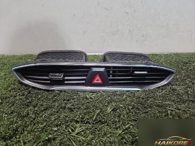 Hyundai Santa Fe 2020 — дефлектор воздуховода 93790 S1000