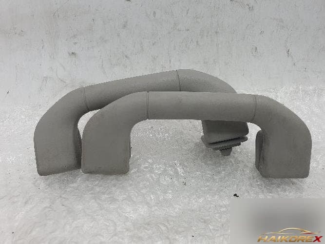 Mercedes-Benz E-Class W212 2011 — потолочная ручка (салонная ручка)