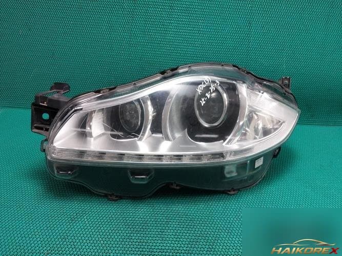 Jaguar XJ 2013 — фара левая HID AW9313W030AD
