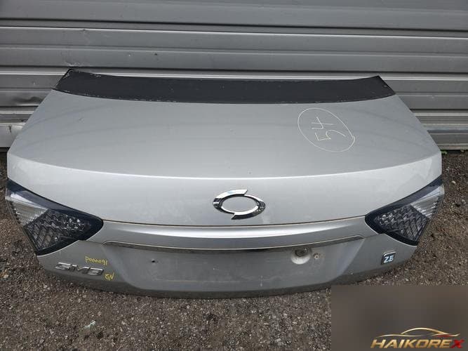 Renault SM3 2014 — крышка багажника