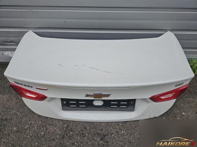 Daewoo Malibu 2018 — крышка багажника