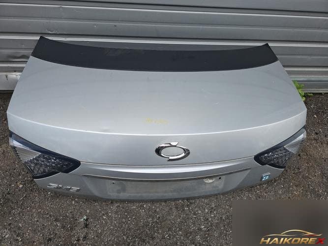 Renault SM3 2014 — крышка багажника