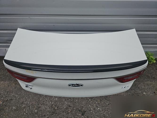 Kia K7 2018 — крышка багажника белая