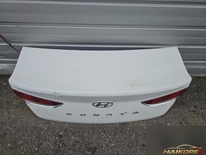 Hyundai Sonata 2018 — крышка багажника