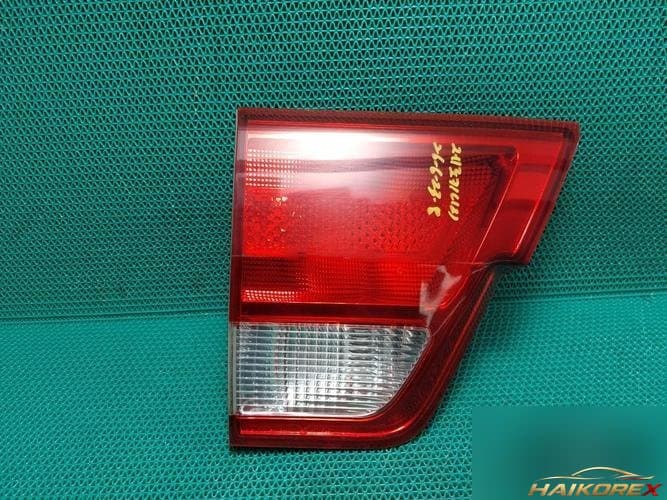 Jeep Grand Cherokee 2012 — накладка двери задней левой 57010275AE