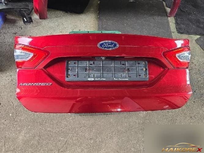Ford Mondeo 2016 — крышка багажника