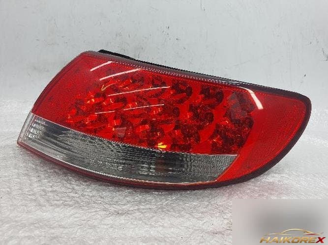 Hyundai Grandieur 2009 — комбинированный фонарь задний правый 92402-3LO