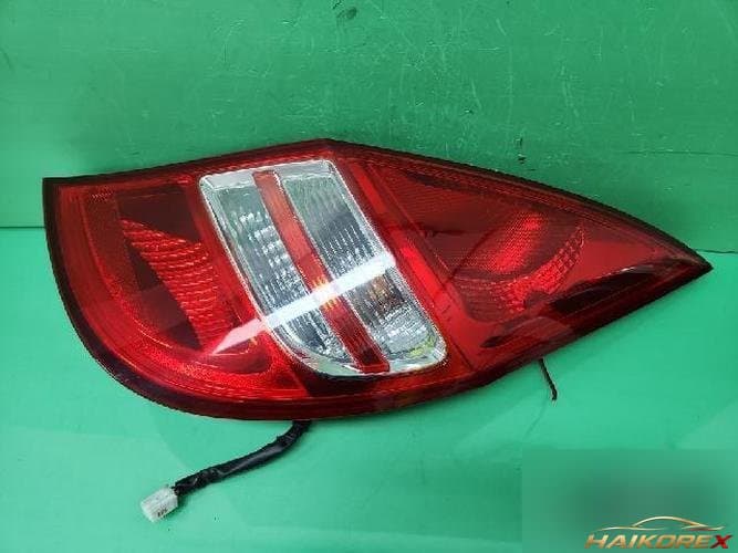 Hyundai i30 2008 — комбинированный задний фонарь правый