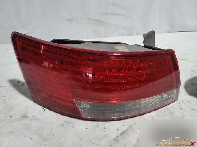 Hyundai Sonata 2009 — комбинированный фонарь задний левый (водительский)