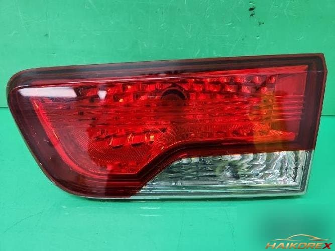 Kia Forte 2011 — задний фонарь (багажник)