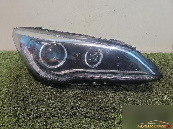 Hyundai Aslan 2017 — фара передняя правая