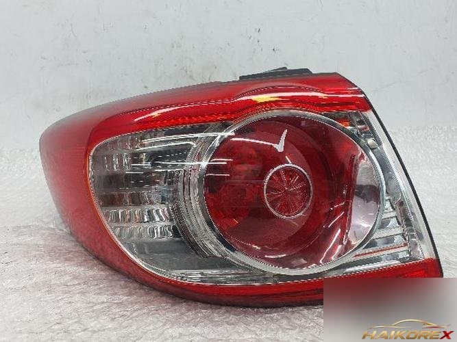 Hyundai Santa Fe 2011 — фонарь задний левый (комбинированный) 92401-2B5