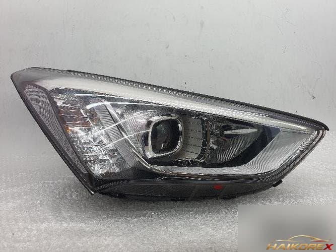 Hyundai Santa Fe 2013 — фара правая 92102-2W301W