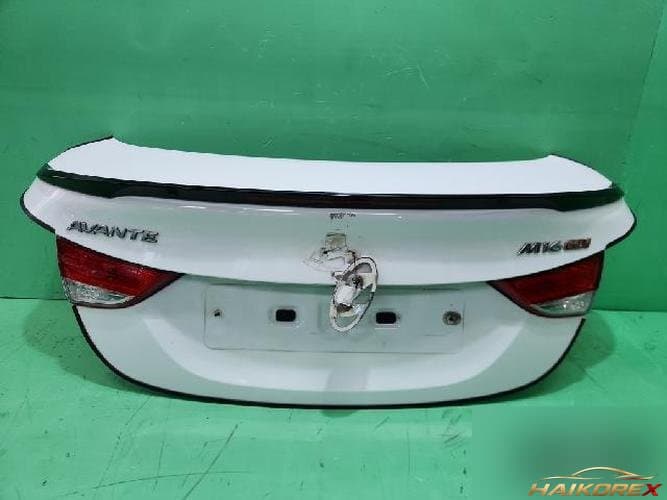 Hyundai Avante 2012 — крышка багажника
