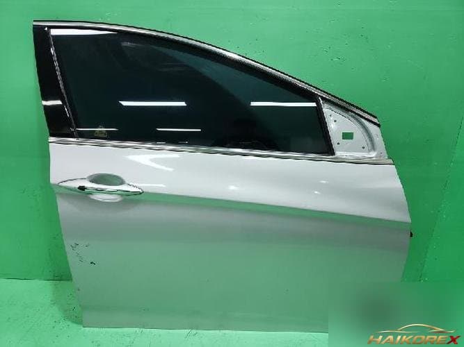 Hyundai i40 2012 — передняя дверь правая