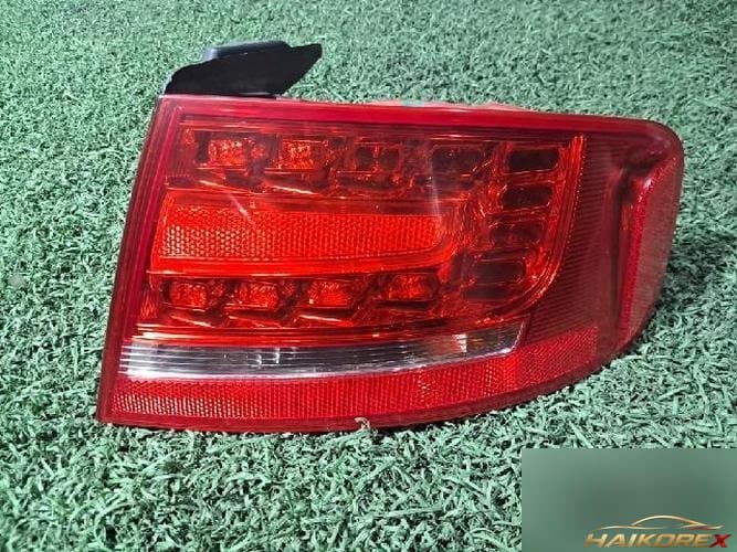 Audi A6 2009 — комбинированный фонарь задний правый (пассажирский) 3