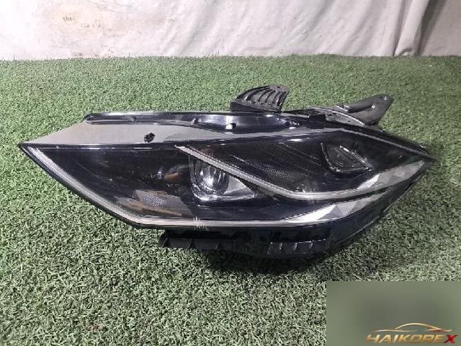 Hyundai Grandeur 2014 — фара левая 92101 G8500