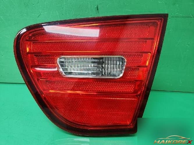 Hyundai Avante 2007 — подсветка багажника (белая)