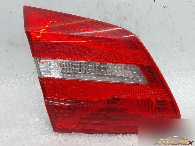Mercedes-Benz B-Class 2013 — обивка задней двери (левая) A2468200764