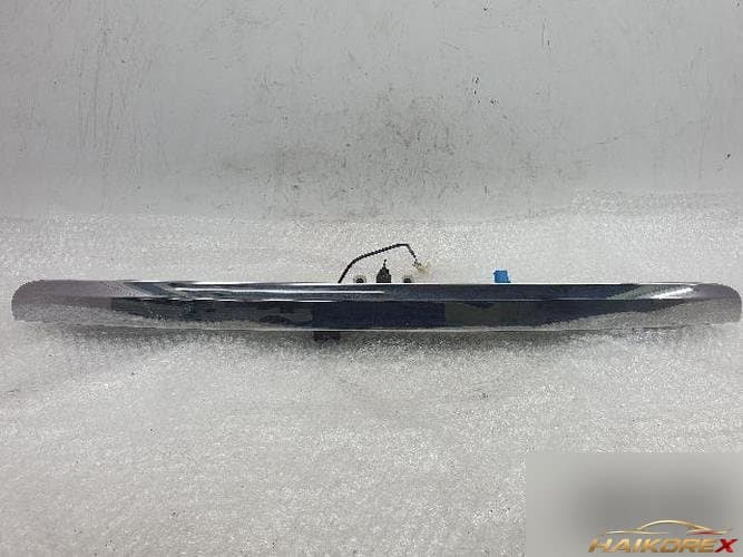 Mercedes-Benz B-Class 2013 — крышка багажника A2467400793