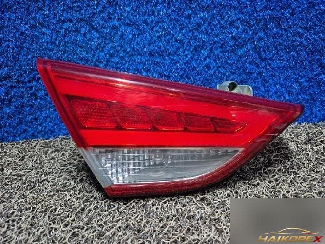Hyundai Sonata 2013 — обшивка задней двери левая