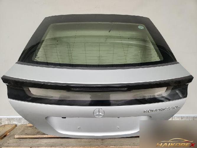 Mercedes-Benz C-Class 2002 — крышка багажника
