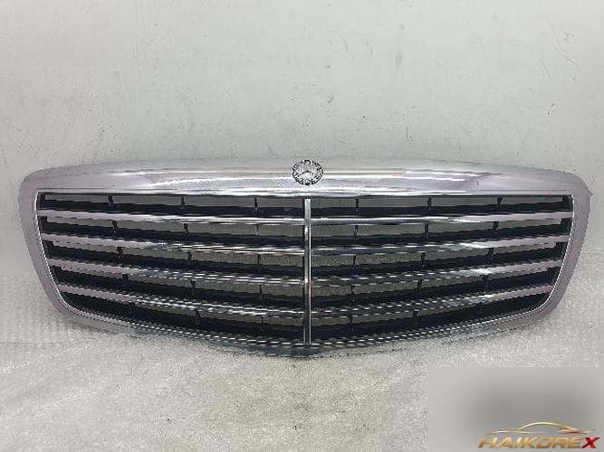 Mercedes-Benz S-Class 2006 — решётка радиатора A2218800083
